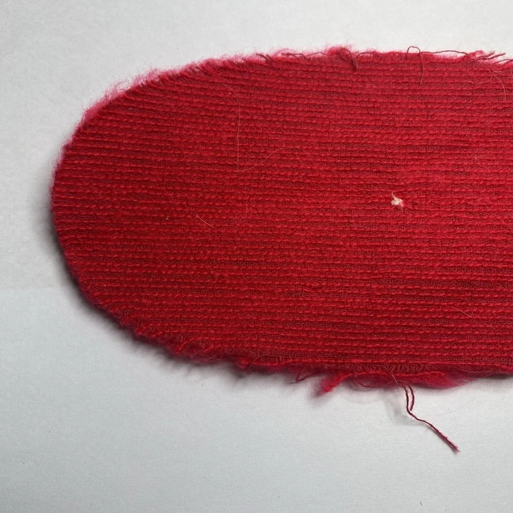 VINTAGE 1960'S BARBIE SUZY GOOSE RED FUR OVAL‎ RUG FOR BARBIE DOLL
